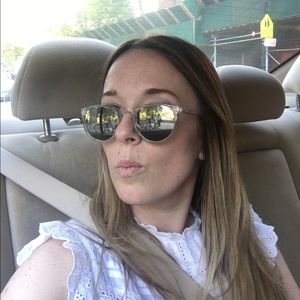 Meet your Posher, Clare